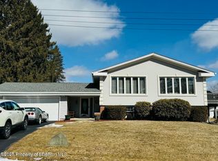 171 Limewood Rd, Shavertown, PA 18708