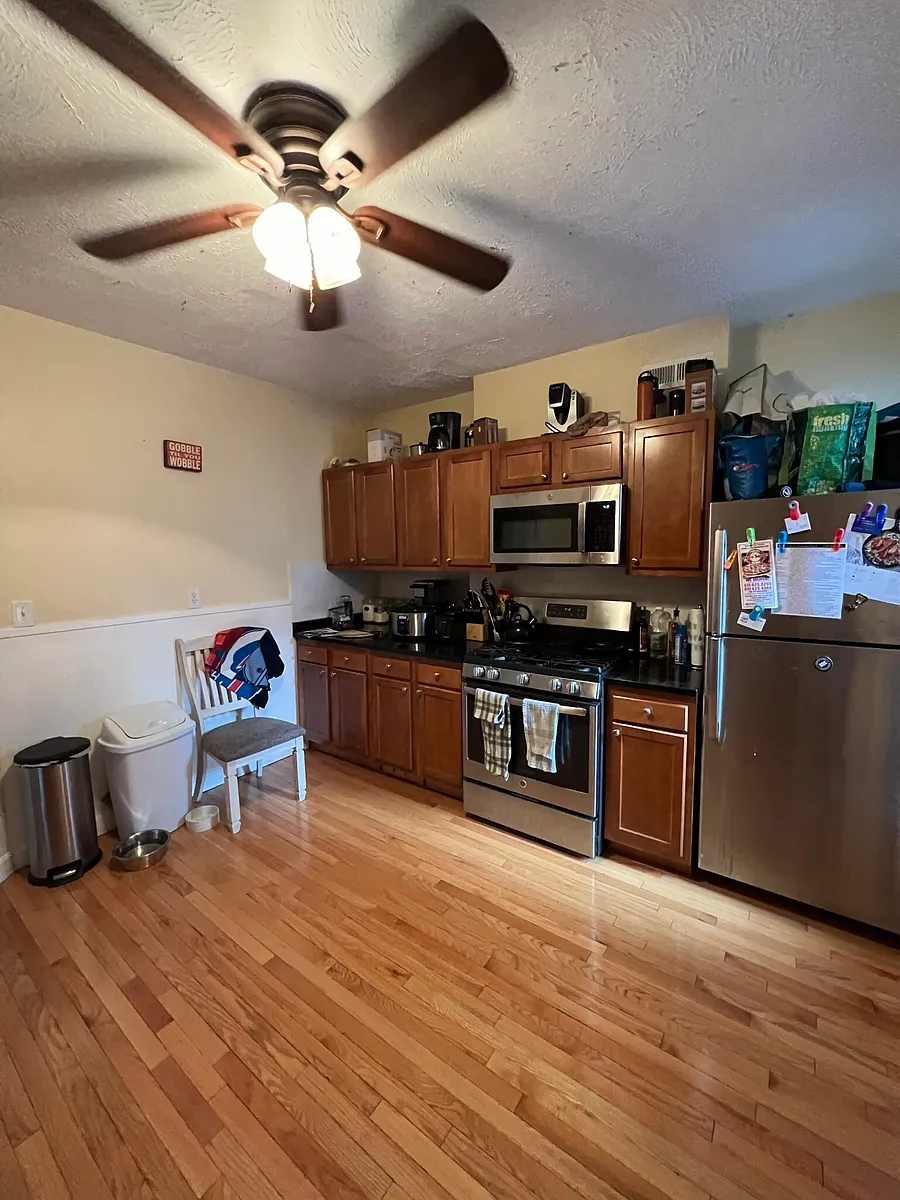 Building Photo - 59 Cedar St #3