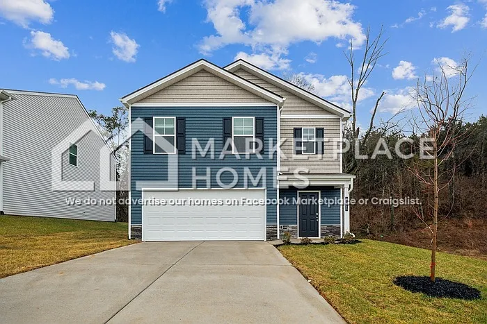 5 bed, 3.0 bath, 2361 sqft, $2,395 — Photo 2
