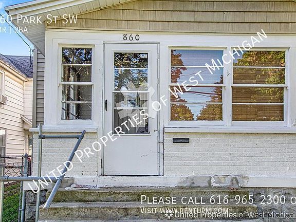 3rd image of 860 Park St SW