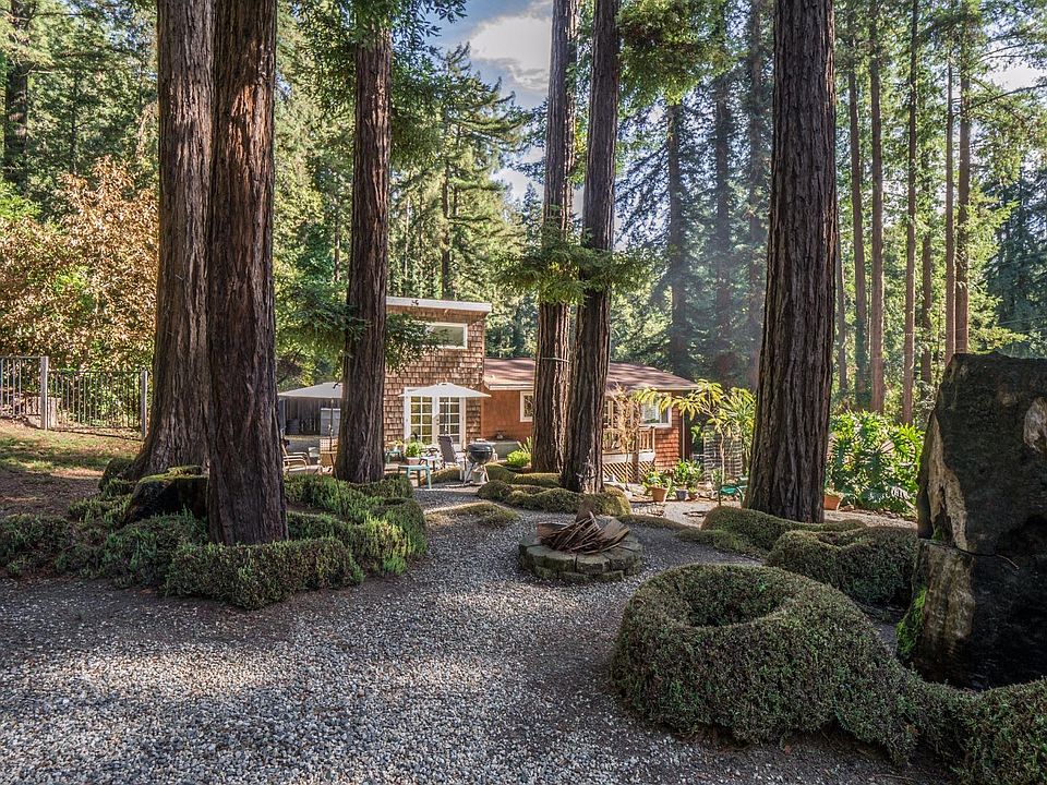 1st image of 804 Trinkling Creek Dr