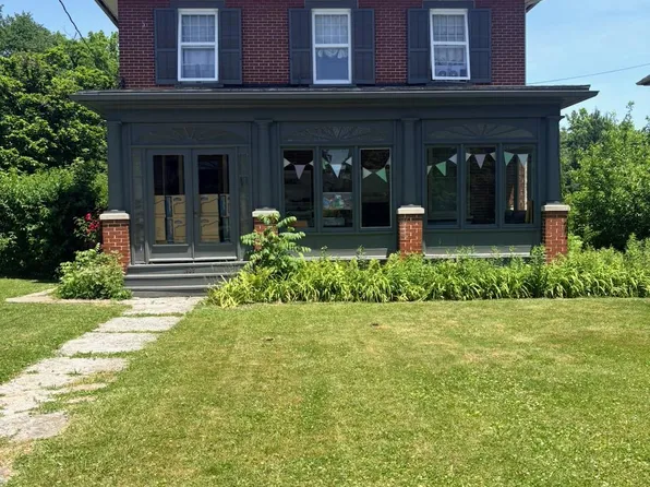 1939 Willow Street Pike, Lancaster, PA 17602