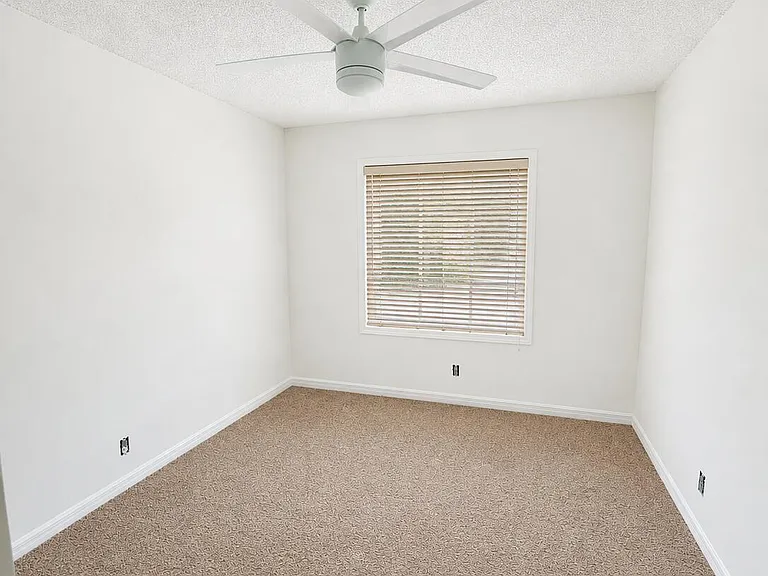111 Fox Meadow Run — Photo 9
