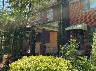 8 Dartnell Ave, Toronto, ON M5R3A4