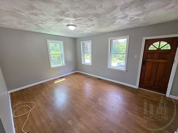 5th image of 8-9 Water St