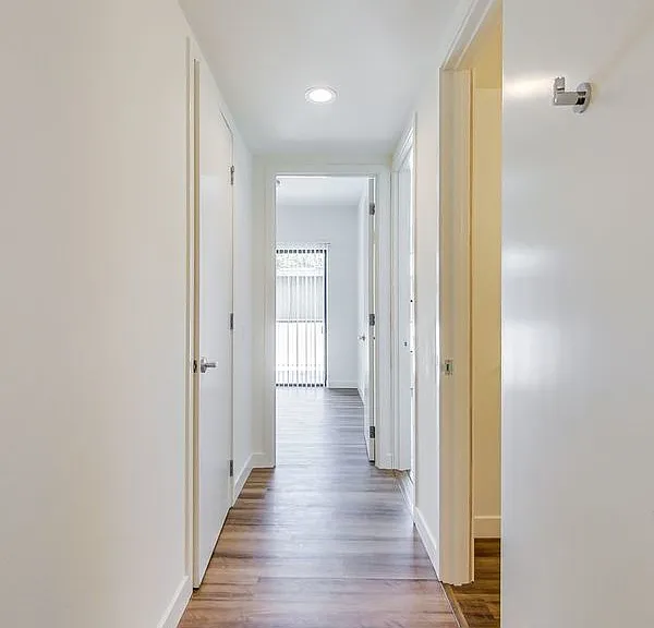 950 Lofts — Photo 121