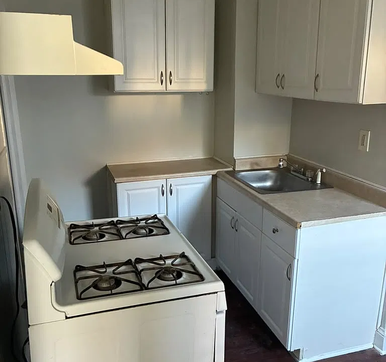 32 Spaulding St #40A