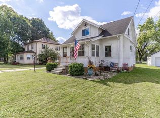 17 W Madison Ave, Milton, WI 53563