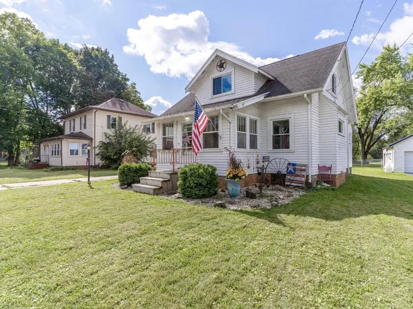 17 West Madison Avenue, Milton, WI 53563