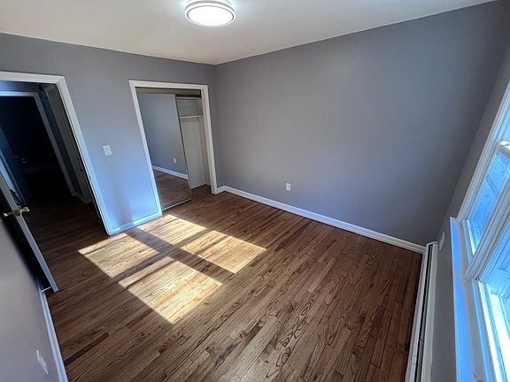 4th image of 206 Glen Haven Rd #1R