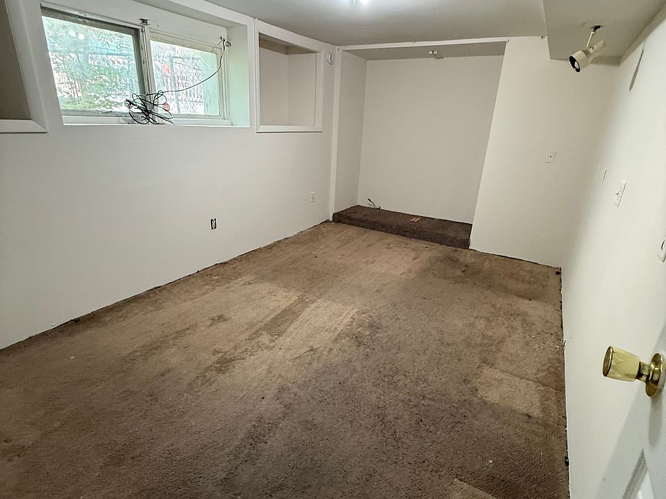 1st image of 17 Cypress St #3