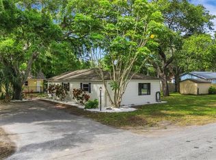 530 16th St NW, Largo, FL 33770