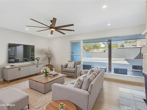 5th image of 11461 Flower St