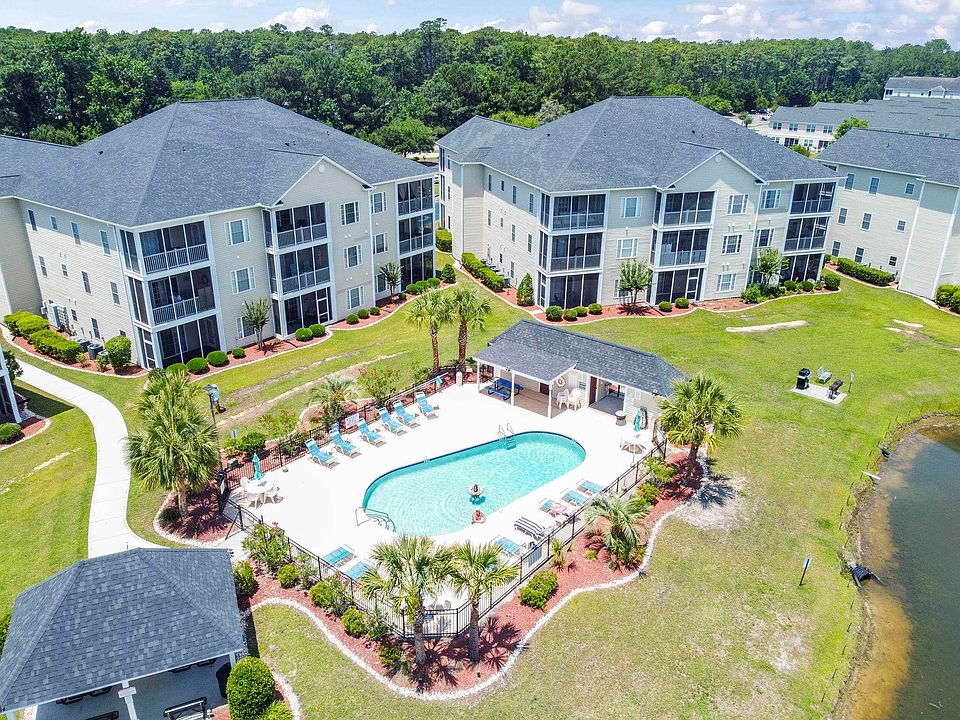 1st image of 2050 Cross Gate Blvd. #201