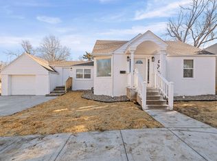 5005 N Elmwood Ave, Kansas City, MO 64119