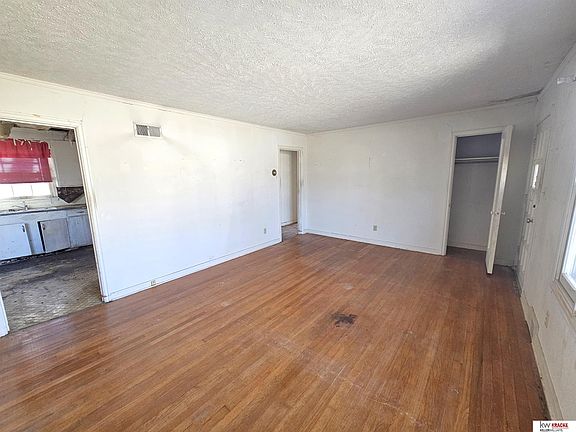 4th image of 1205 Jackson St