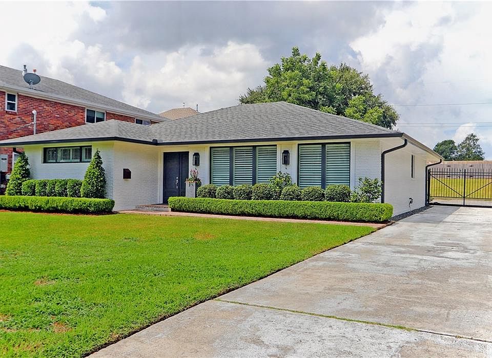 1st image of 5620 Bellaire Dr