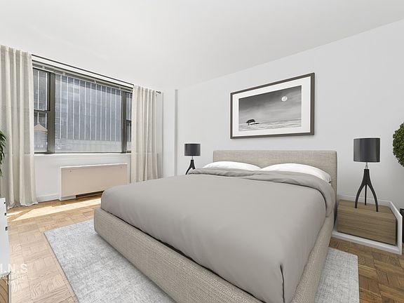 3rd image of 155 E 55th St #8G