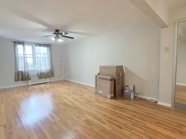 2155 82nd St APT 3N, Brooklyn, NY 11214