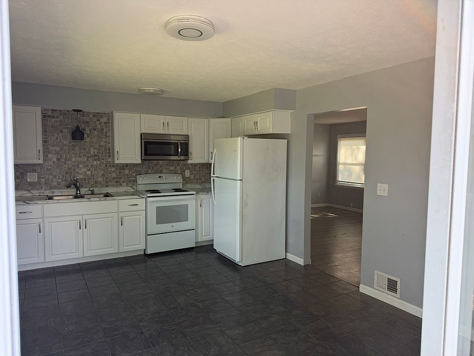 1st image of 3645 E River Rd Unit 2