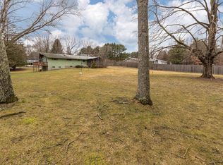 28 Victoria Rd, Sudbury, MA 01776