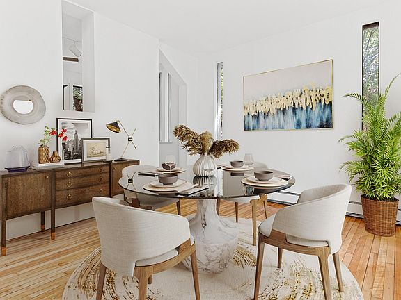 3rd image of 519 W 22nd St #2