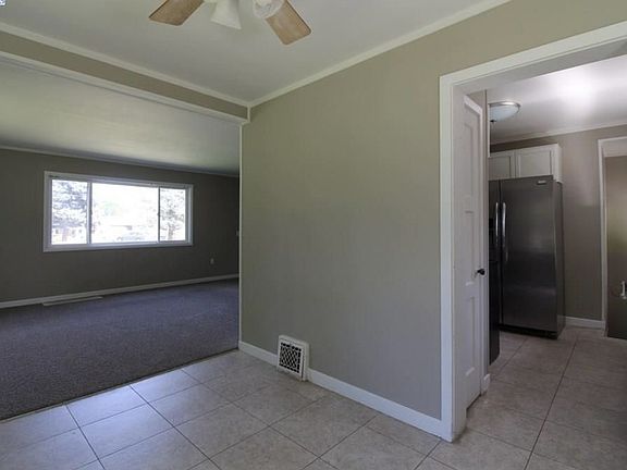 3rd image of 1411 Roberdeau St