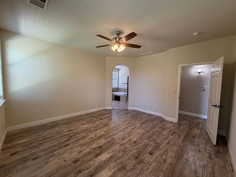 5867 E Laurite Ave — Photo 11