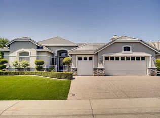 6065 Rose Garden Ln, Roseville, CA 95747