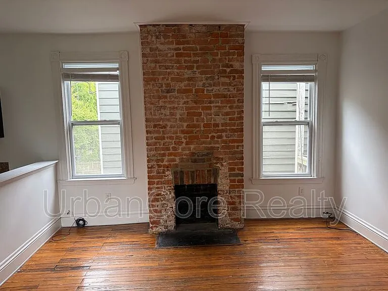 621 N 31st St #B — Photo 8