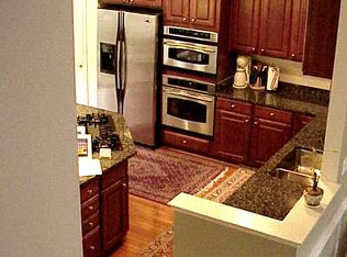 4181 Lower Park Dr, Fairfax, VA 22030