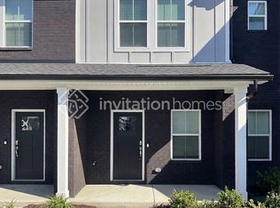 208 River Rock Dr, Lebanon, TN 37087