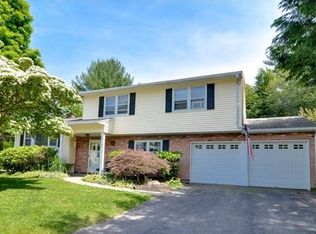 3 Westfield Dr, Holliston, MA 01746