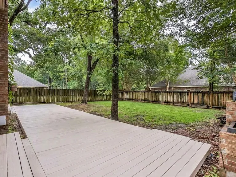 12303 Longfellow Dr — Photo 29