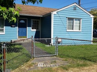 701 NW 13th St, Puyallup, WA