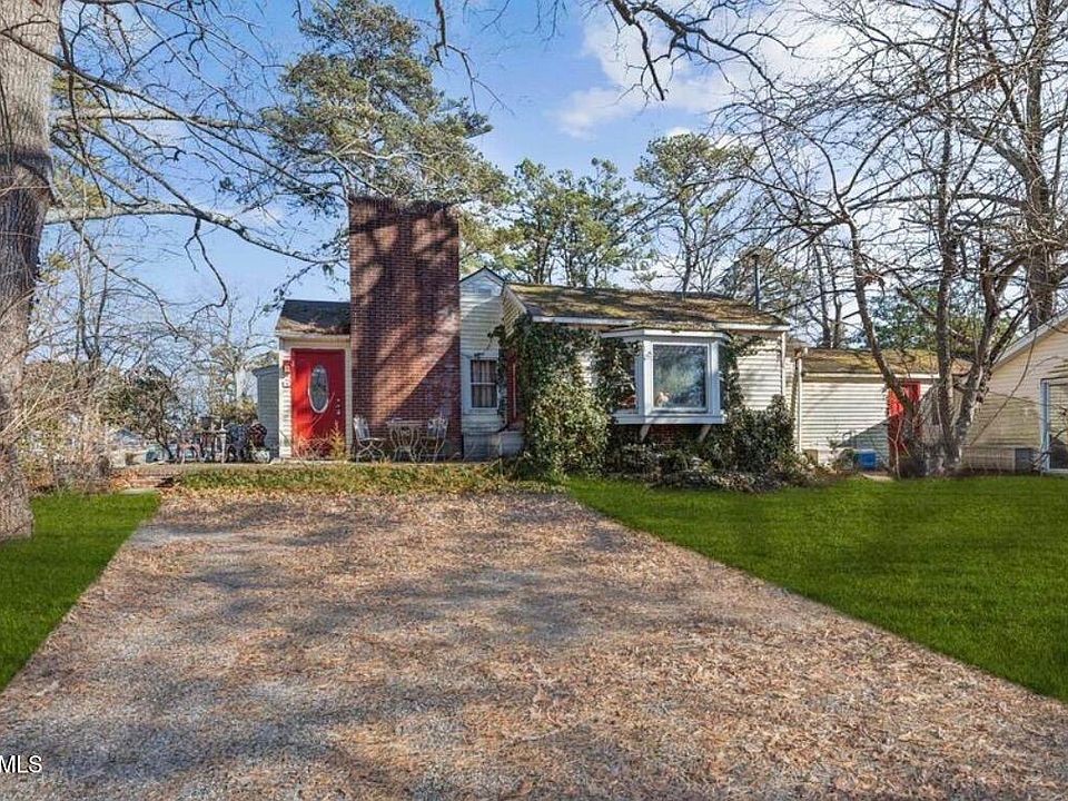 1st image of 48 Bay Parkway