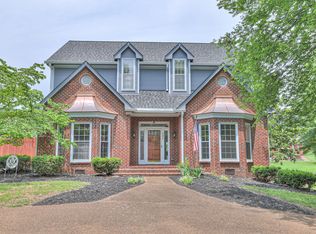 101 Spring Creek Trl, Hendersonville, TN 37075