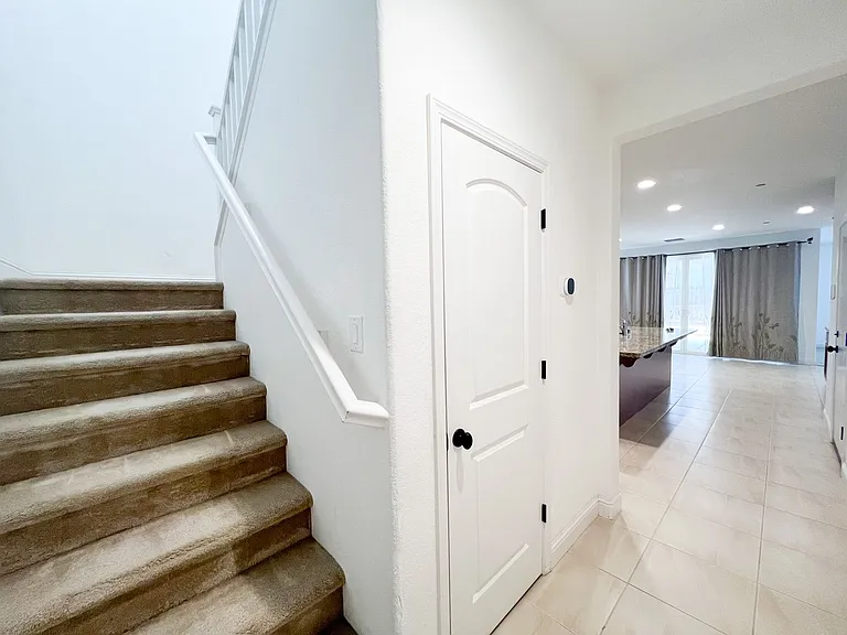 8428 Amber Valley Ln — Photo 19