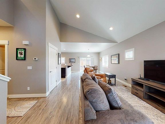 2nd image of 5360 Western Way