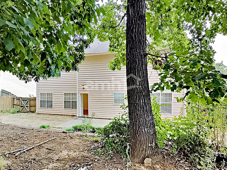 305 Saddle Bridge Dr — Photo 22