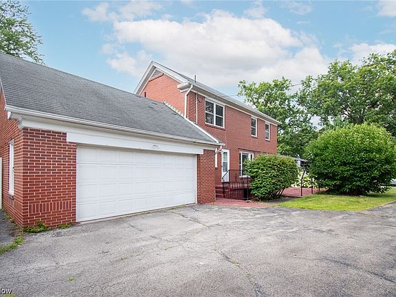 4th image of 4112 Hudson Dr