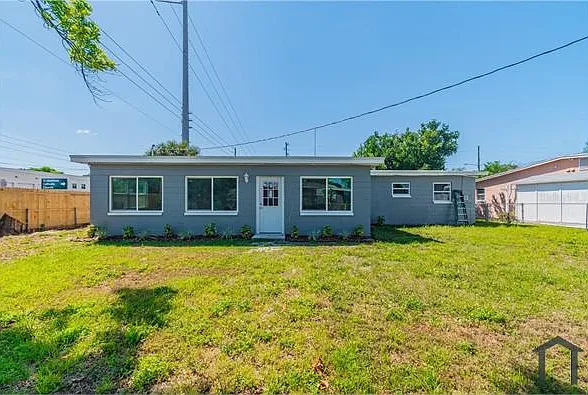 8911 90th Ave — Photo 30