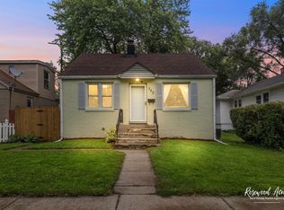 382 N 8th Ave, Kankakee, IL 60901