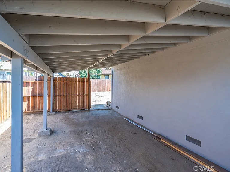 1344 W Vesta St — Photo 16
