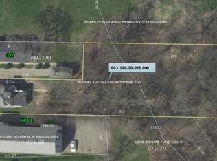 327 S Portland St, Bryan, OH 43506