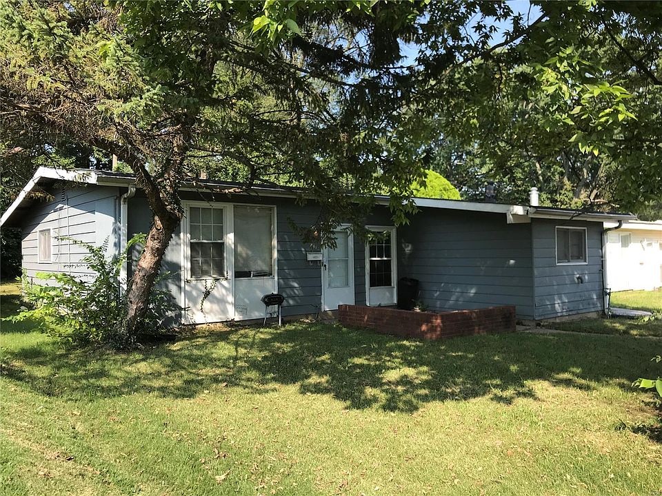 1st image of 8413 Frost Ave