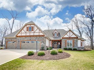 6264 Deer Hollow Rd, Auburn, IN 46706