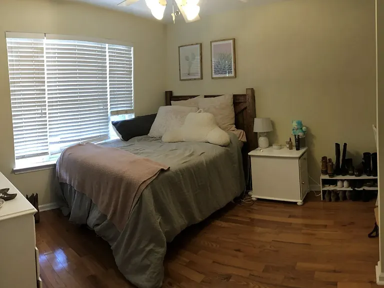 833 Old Greenville Hwy #1220 — Photo 5