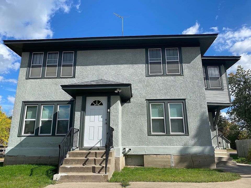 1st image of 904 9th Ave S #3