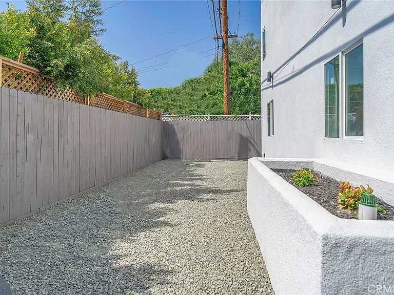 4453 Colfax Ave #2 — Photo 22